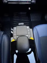 奔驰A180 2022款 运动轿车 4