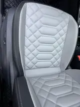 Volkswagen Tayron, 2023 модельного года, 280TSI, передний привод, комплектация Deluxe Plus 5