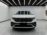 Volkswagen Tayron, 2023 модельного года, 280TSI, передний привод, комплектация Deluxe Plus 6