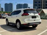 Nissan X-Trail (Qijun), 2022 модельный год (рестайлинг), 2.0L, 2WD, комплектация Zhilian Zhenxiang Edition, 2.0L, автоматическая КПП, передний привод 18