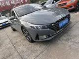 伊兰特 2022款 1.5L CVT LUX尊贵版 1.5L 自动 前置前驱 18