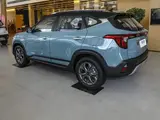 Kia Seltos 2026 1.5L CVT Делюкс Передний привод 4