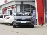 Kia K3 2023 1.5L CVT Делюкс Передний привод 2