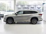 Highlander 2.5L Гибрид Люкс 7-мест Полный привод 9