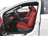 Camry 2026 2.0L Гибрид Спорт Plus Передний привод 4
