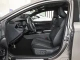Camry 2026 2.0L Гибрид Лучезарный Передний привод 9