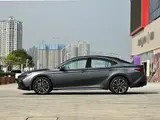 Camry 2026 2.0L Гибрид Лучезарный Передний привод 4