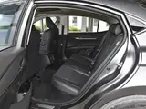 Camry 2026 2.0L Гибрид Лучезарный Передний привод 8