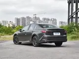 Camry 2026 2.0L Гибрид Лучезарный Передний привод 10