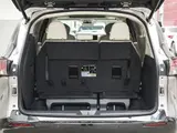 Sienna 2027 2.5L Гибрид Лучезарный Полный привод 11