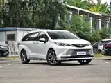 Sienna 2027 2.5L Гибрид Платинум Передний привод 3