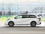 Sienna 2027 2.5L Гибрид Люкс Передний привод 4