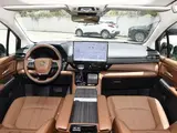 Sienna 2027 2.5L Гибрид Премьер Знатный Передний привод 8