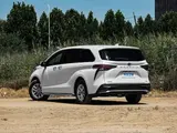 Granvia 2027 2.5L Гибрид Комфорт PLUS Передний привод 6