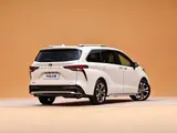 Granvia 2027 2.5L Гибрид Флагман ULTRA Передний привод 7