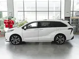 Granvia 2027 2.5L Гибрид Знатный PLUS Передний привод 4