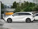 Granvia 2027 2.5L Гибрид Знатный MAX Полный привод 4