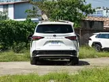 Granvia 2026 2.5L Гибрид Люкс Передний привод 4