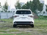 Granvia 2026 2.5L Гибрид Знатный PLUS Полный привод 2