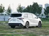 Granvia 2026 2.5L Гибрид Знатный PLUS Полный привод 3