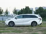 Granvia 2026 2.5L Гибрид Знатный PLUS Полный привод 9