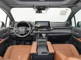 Granvia 2026 2.5L Гибрид Премиум ULTRA Передний привод 7