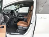 Granvia 2026 2.5L Гибрид Премиум ULTRA Передний привод 8