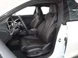 MG7 2025 300DTC Elegant Edition 1.5T AKPP Peredniy privod 10
