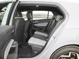 Volkswagen Golf 2026 300TSI 1.5Т R-Line DSG Передний привод 3