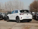 Volkswagen T-Roc 2026 300TSI 1.5Т Morning-Light DSG Передний привод 7