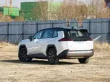Toyota RAV4 2.0L Люкс Вариатор Полный привод 9