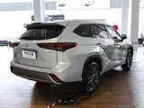 Highlander 2.5L Гибрид Люкс 7-мест Передний привод 2