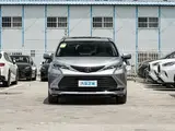 Sienna 2027 2.5L Гибрид Комфорт Полный привод 2
