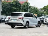 Sienna 2027 2.5L Гибрид Комфорт Передний привод 7