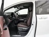 Granvia 2027 2.5L Гибрид Знатный MAX Полный привод 9