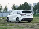 Granvia 2026 2.5L Гибрид Знатный PLUS Полный привод 1