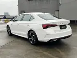 Skoda Octavia PRO 2022 TSI280 Luxury Edition 1.4T АКПП Передний привод 5