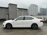 Skoda Octavia PRO 2022 TSI280 Luxury Edition 1.4T АКПП Передний привод 6
