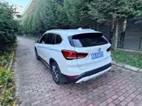 X1 2022款 sDrive20Li 时尚型 1.5T 自动 前置前驱 9