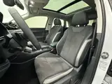Audi Q3 2022 35 TFSI S-line 2