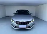 Skoda Superb 2023 Рестайлинг TSI280 DSG Prestige Edition 1.4T АКПП Передний привод 12