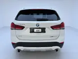宝马 2022款 X1 sDrive20Li 1.5T时尚型 8