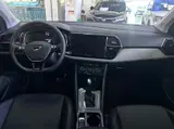 捷达VS5 2022款 280TSI 自动高光悦享型 1.4T 自动 前置前驱 8