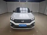 Volkswagen T-ROC, 2022, передний привод, R-Line Pro PLUS 1