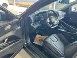 Hyundai Elantra, 2023 модельного года, 1.5L CVT LUX, комплектация «Люкс», экологический класс China VI 8