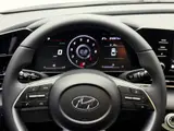 Hyundai Elantra 2022 1.5L CVT GLX 2