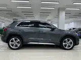 Audi Q3 2023 35 TFSI Fashion Elegance 1.4T АКПП Передний привод 9