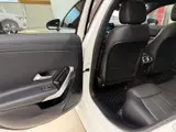 奔驰A级 2022款 改款 A 180 L 运动轿车 19