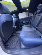 Mercedes-Benz A 180, 2022 модельного года, спортивный седан 2