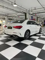Mercedes-Benz A 180 L, 2022 модельного года (рестайлинг), спортивный седан 6